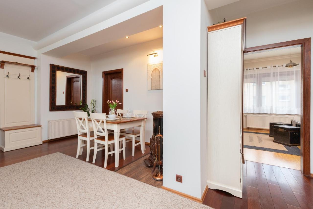 Gdynia Centrum Wyjatkowy Apartament Przy Promenadzie Z Balkonem By Noclegi Renters Esterno foto
