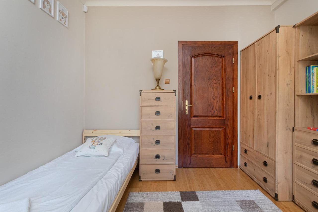 Gdynia Centrum Wyjatkowy Apartament Przy Promenadzie Z Balkonem By Noclegi Renters Esterno foto